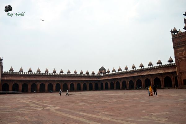 Buland Darwaza