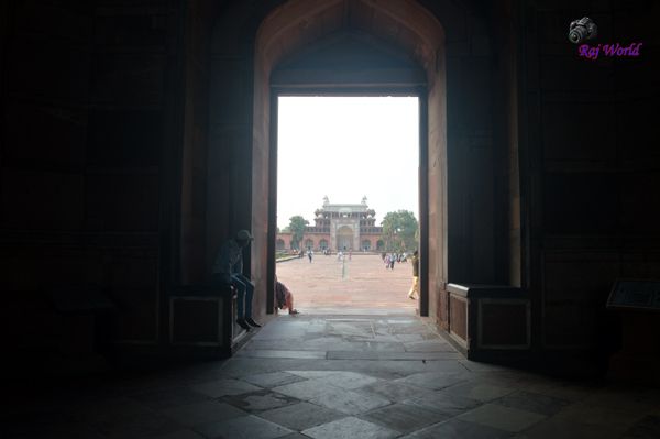 Inside Jahangir Gate