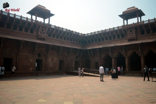 Jahangir Palace